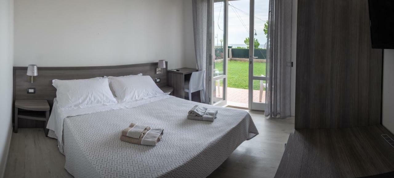 Hotel Il mare di Giulia Marcelli Esterno foto
