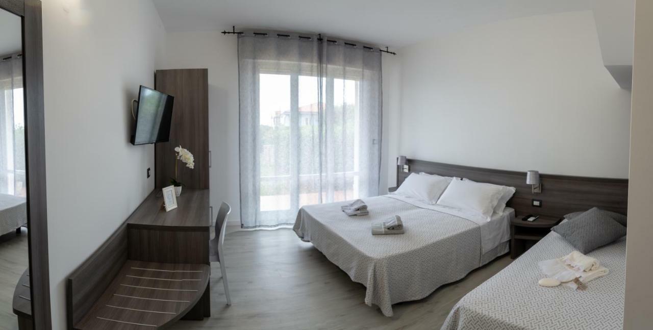 Hotel Il mare di Giulia Marcelli Esterno foto